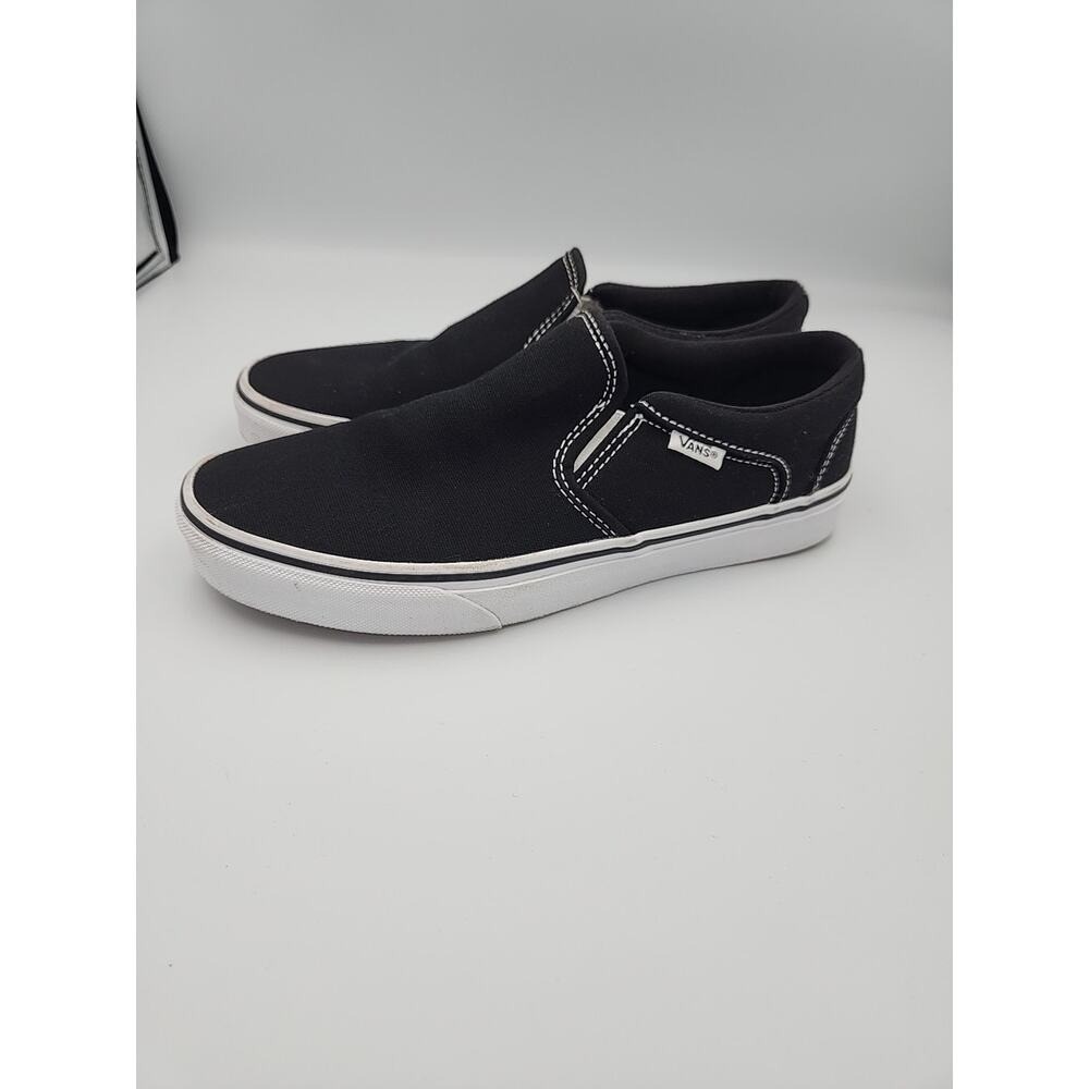 Vans Classic Slip-on Shoe Black/ White men's size 7.5/ Women 9